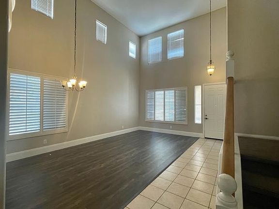 3rd image of 7125 Wild Lilac Ct