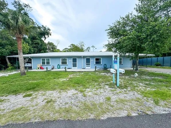 308 SE 1st St, Carrabelle, FL 32322