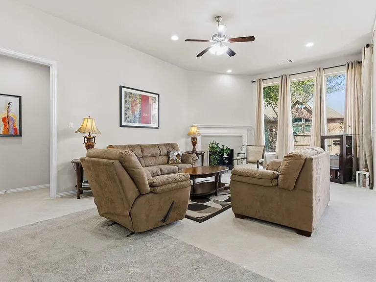 17014 Wellinghoff Ct — Photo 33