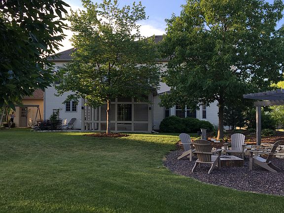 2nd image of 1311 Woodberry Dr