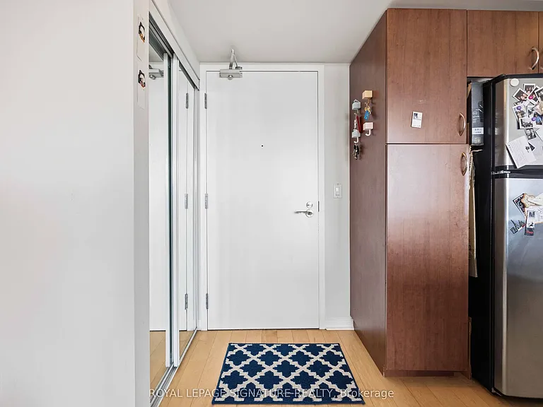 2240 Lake Shore Blvd W #603 — Photo 4