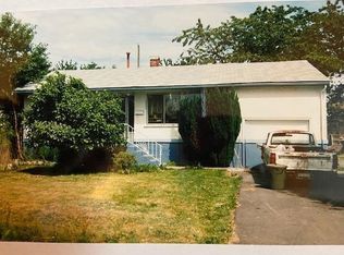 10584 137a St, Surrey, BC V3T 4J6