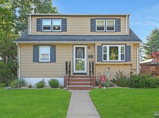 243 Highland St, Cresskill, NJ 07626