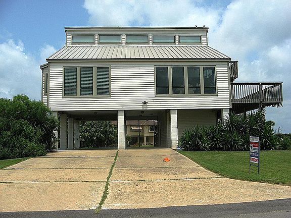 2nd image of 116 E Shore Dr