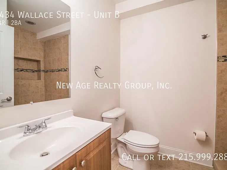 3434 Wallace St #B — Photo 5