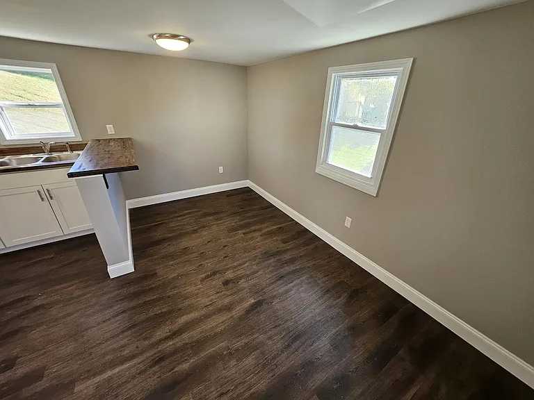 322 Mill St #1 — Photo 8