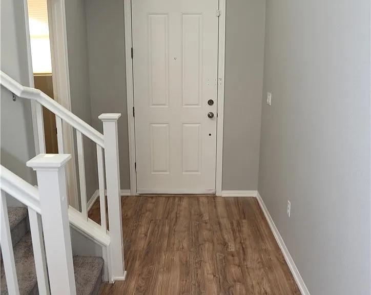 10642 Cave Ridge St — Photo 4