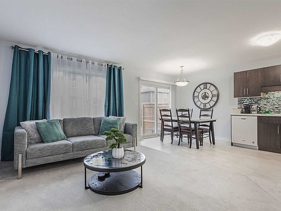4th image of 7945 Oldfield Rd #13