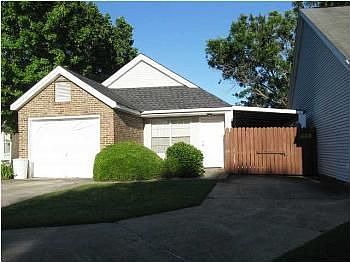 1st image of 2903 Robinwood Ln