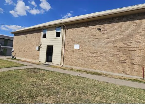 2420 Louise St #12, Denton, TX 76201