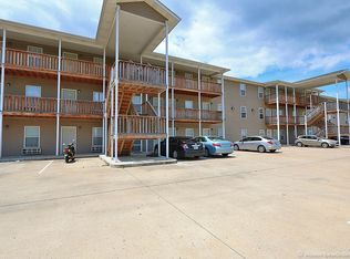 547 Olive St APT 202, Cape Girardeau, MO 63701