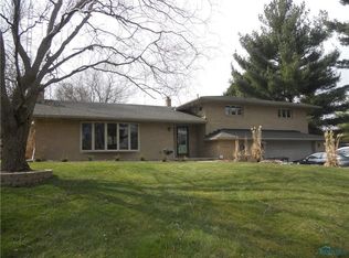 2035 Sandringham Dr, Toledo, OH 43615