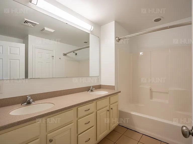 Hanscom Family Housing — Photo 25