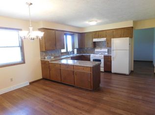 2249 Canton Rd, Akron, OH 44312