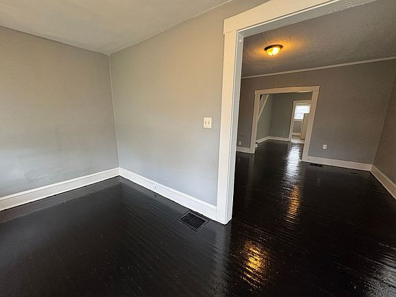 2nd image of 3632-3634 Birchwood Ave