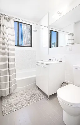 Rented by Greystar | media 25