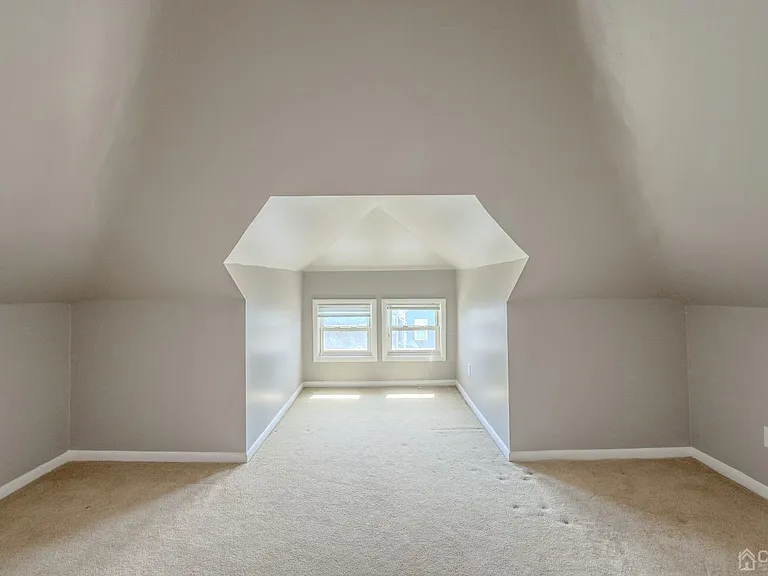 49 Riva Ave #2 — Photo 18
