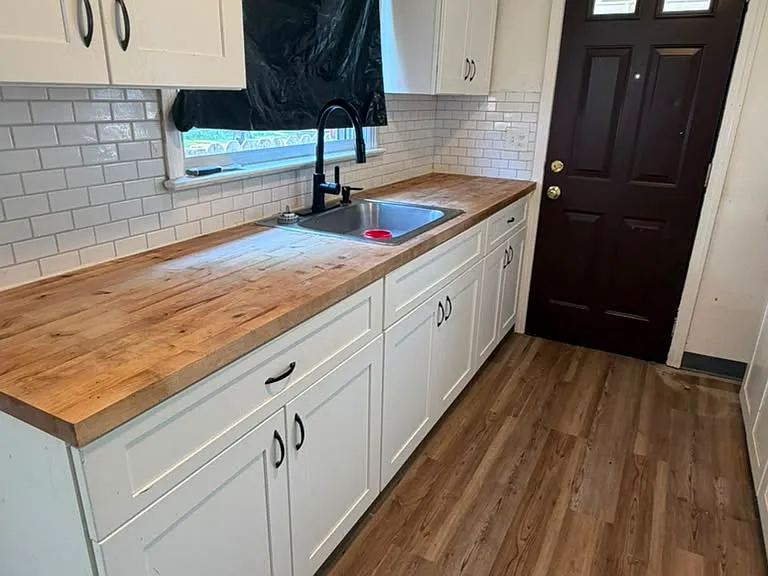 760 Babbitt Rd — Photo 3
