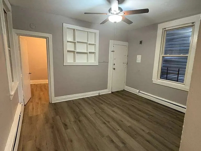 383 Central Ave #1B — Photo 3