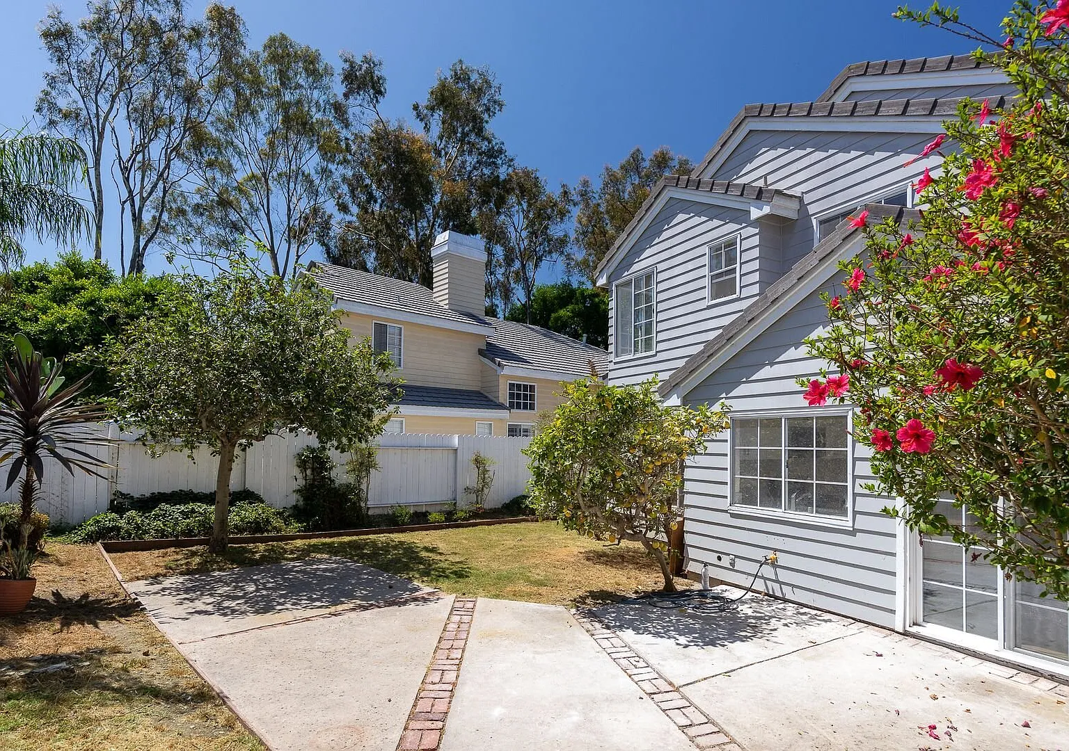 3 Bedroom + 2 Bathroom House | Western Pacific Cove | Port Hueneme | Unfurnished — Photo 4