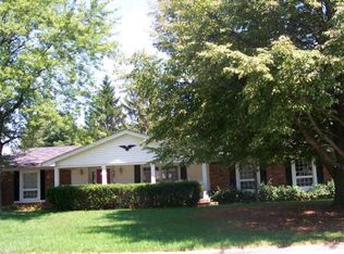 8007 S Cherington Dr, Indianapolis, IN 46227