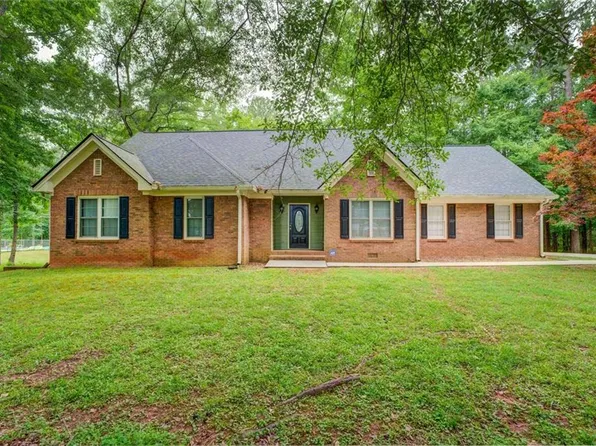 5277 W Shore Dr SW, Conyers, GA 30094