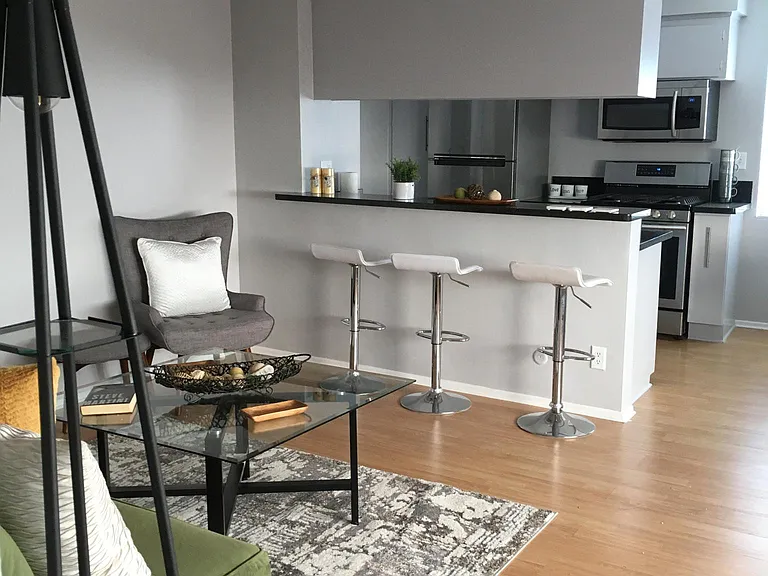 2827 S Corning St #4 — Photo 1