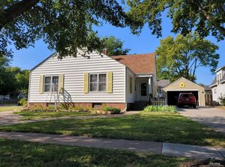 311 W 8th St, Ellsworth, KS 67439