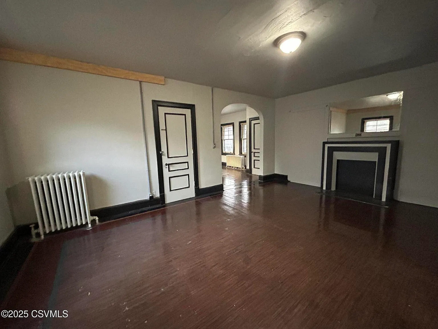 3 bed, 1348 sqft, $1,050 — Photo 1