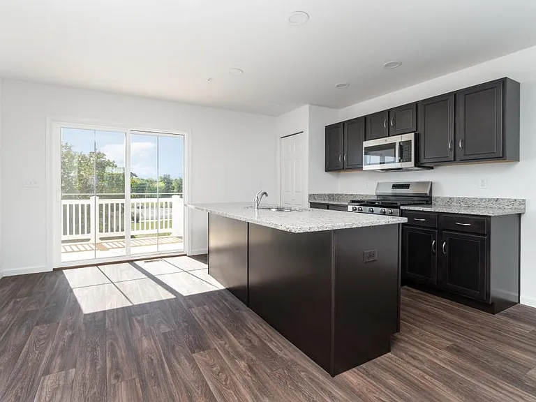 20 Meredith Way — Photo 6