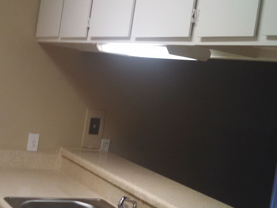 1st image of 5025 Amesbury Dr APT 225
