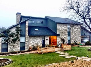 107 Bowie Dr N, Kerrville, TX 78028