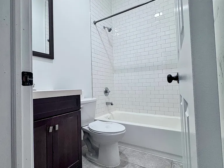 98 Taft Ave #1 — Photo 11
