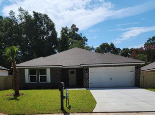 693 E Bowers Ave, Crestview, FL 32539