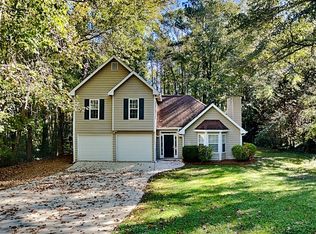 5775 Rolling Oaks Cir, Cumming, GA 30040