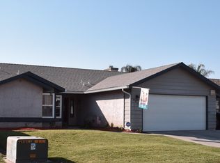 4919 W Chestnut Ave, Visalia, CA 93277
