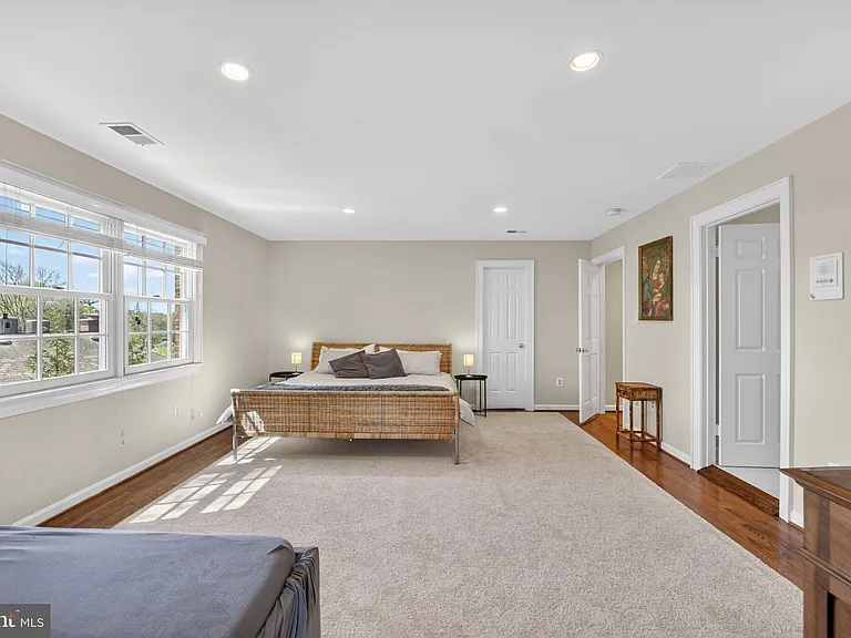 5115 Cape Cod Ct — Photo 43