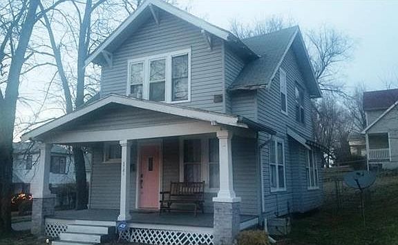 2nd image of 1701 Sacramento St