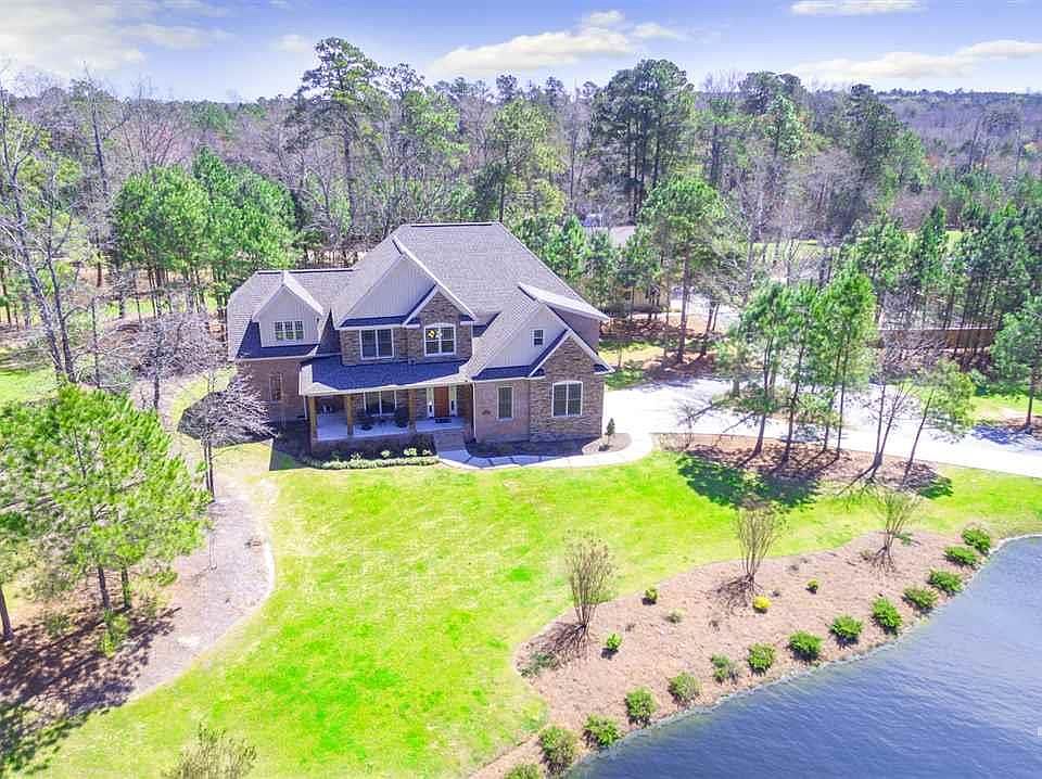 1st image of 155 Josie Dr