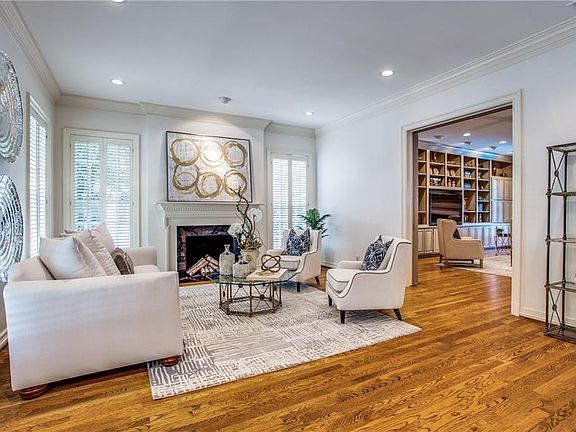 5th image of 4528 Belclaire Ave