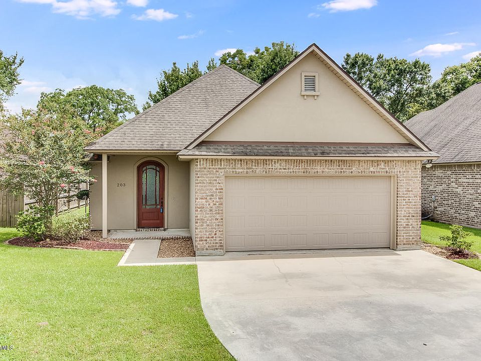 1st image of 203 Milton Est S