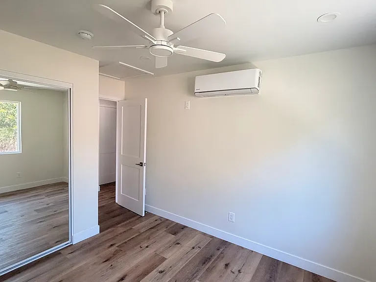 2036 N Primrose Way — Photo 10