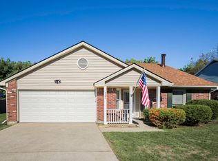 123 Chestnut Ln, Versailles, KY 40383