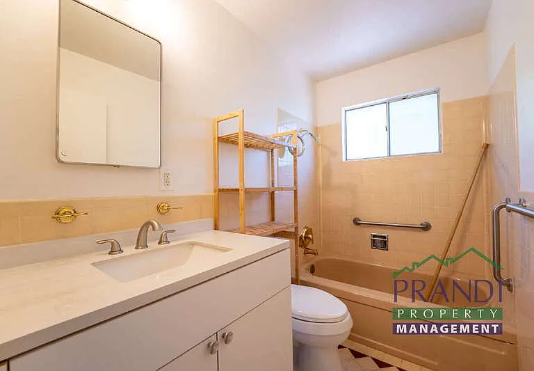 7 Edward Ave — Photo 12