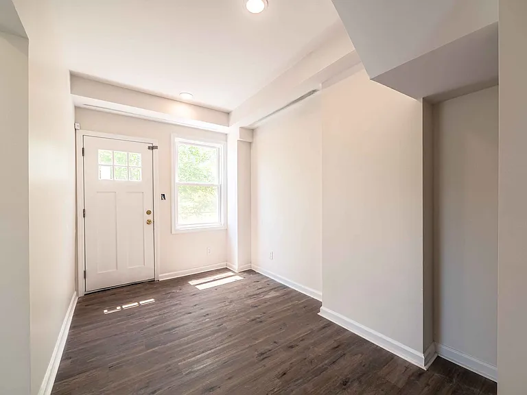 156 Leicester - FDR — Photo 7