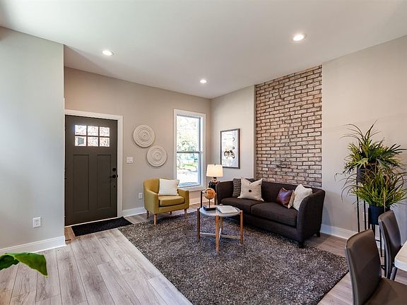 4th image of 1343 Burdette Ave #A