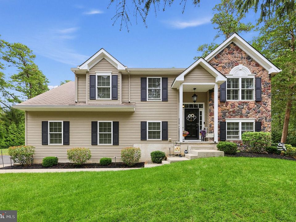 1st image of 5 Paoli Ave