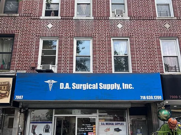 7907 5th Ave, Brooklyn, NY 11209
