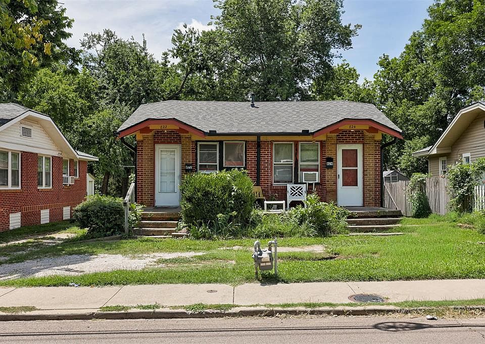 1st image of 824 W Symmes St