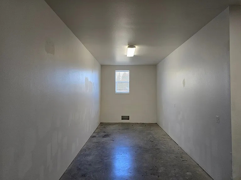 132 SW Avery Ave — Photo 24